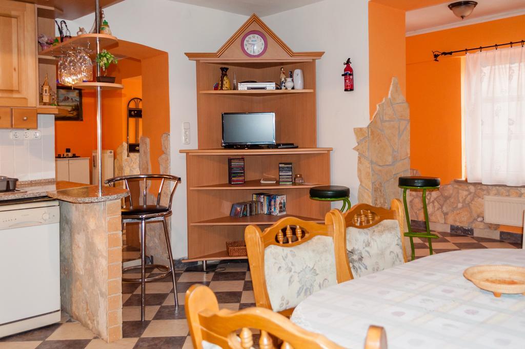 Babaház Villa Bodajk Bagian luar foto